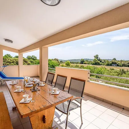 Lovely In With House Sea View * Medulin